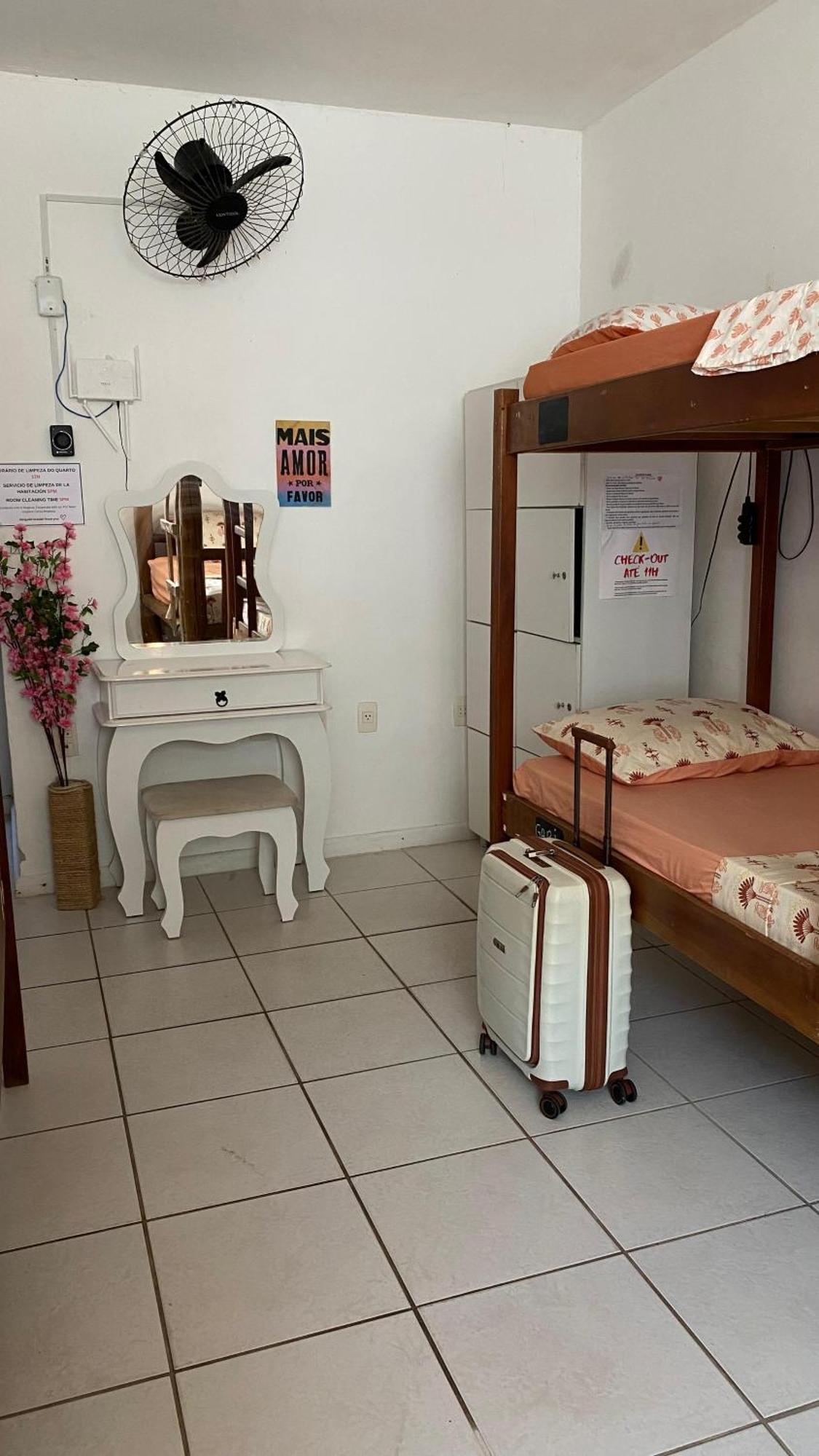 Pequi Hostel Florianópolis Eksteriør bilde